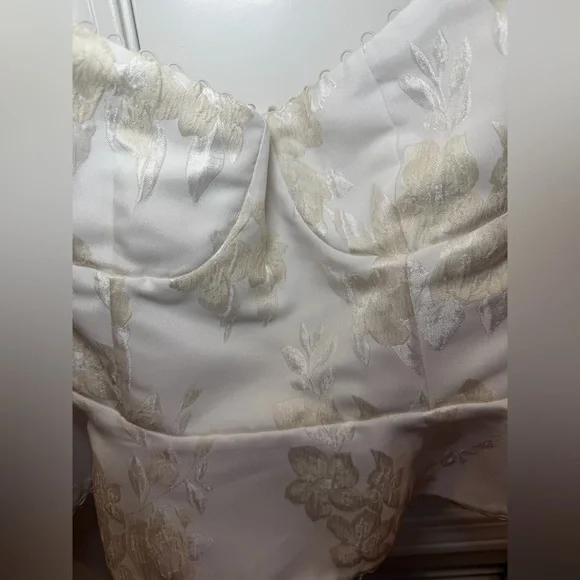 NWOT V Chapman Georgiana Top in Baroque Pearl Size Small - Picture 5 of 8